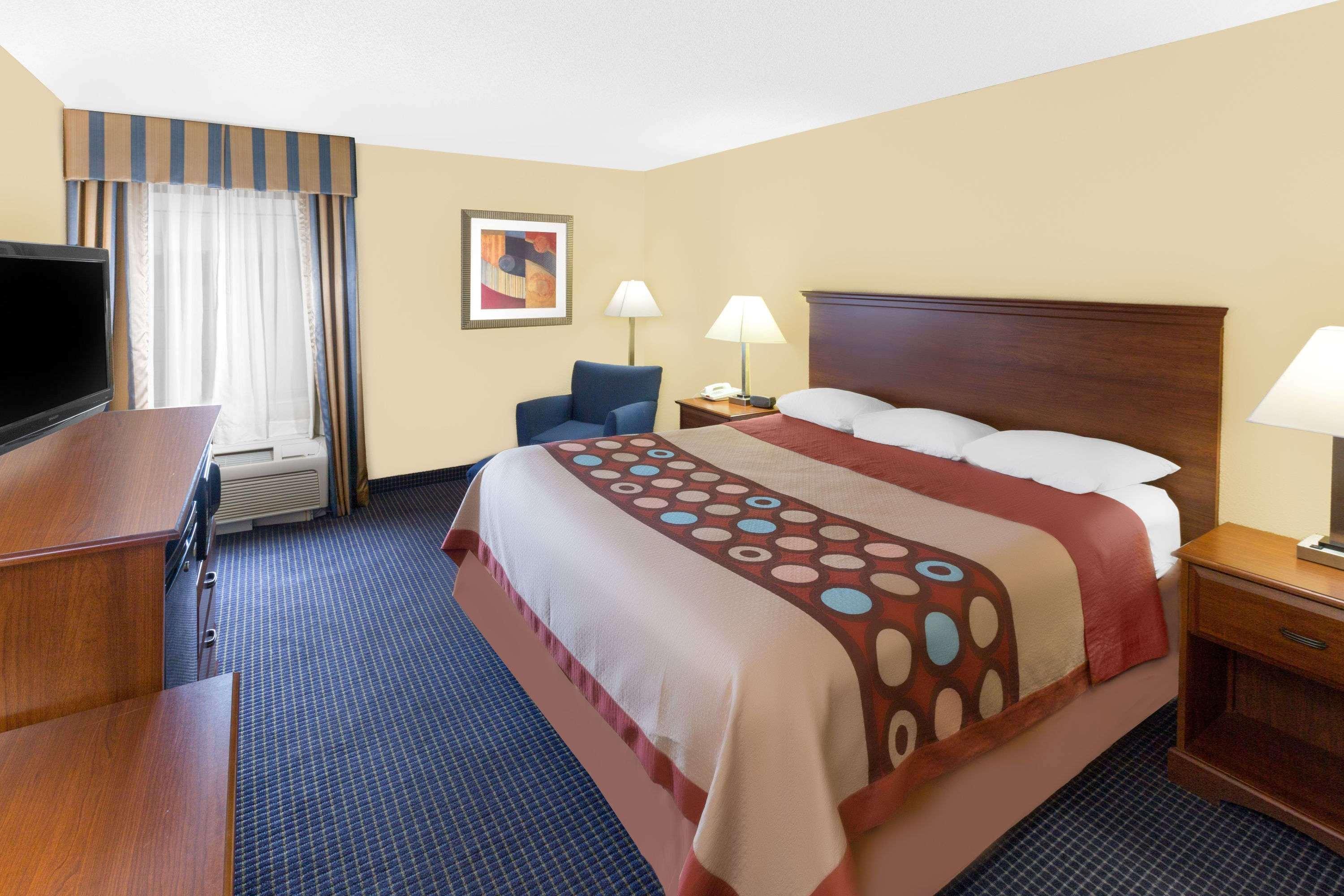 Super 8 By Wyndham Hattiesburg South Екстер'єр фото